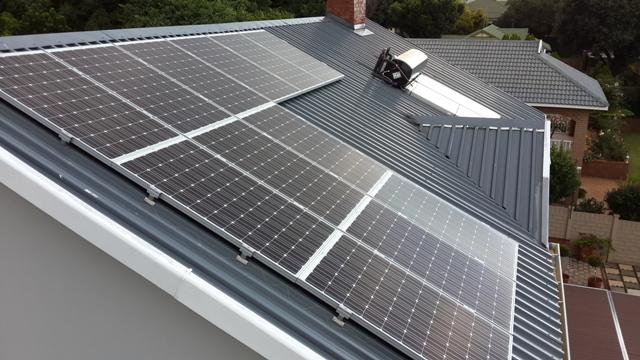 2.8kWp Solar array